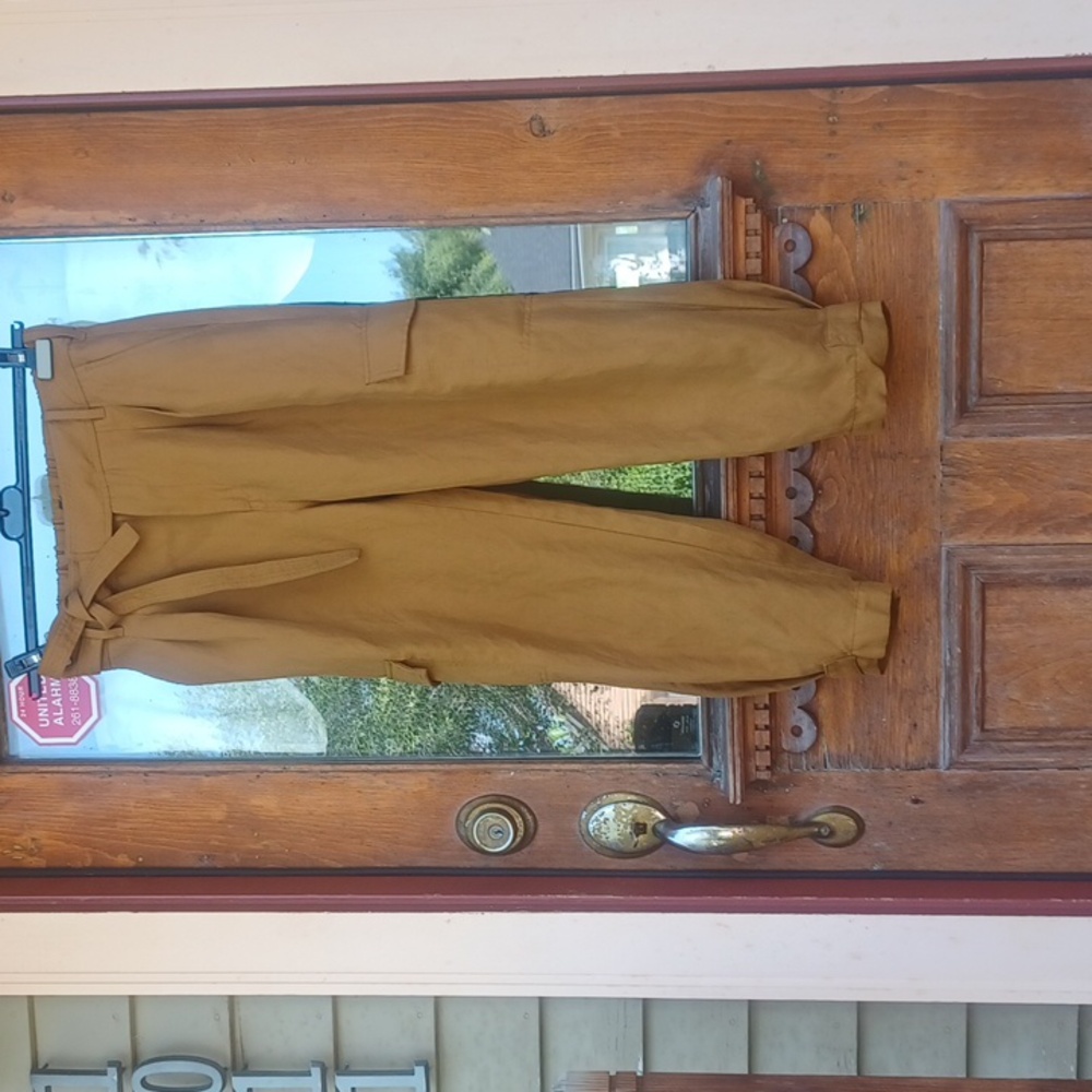 Petite tapered Cargo pants size 6